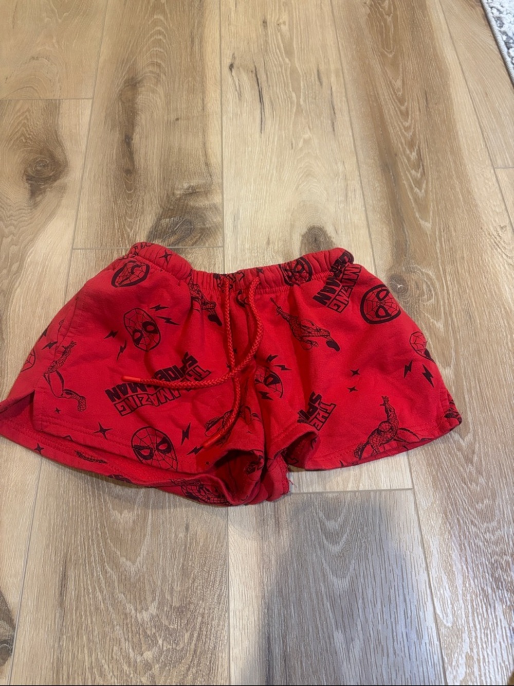 Red Spider-Man Print Women’s Lounge Shorts